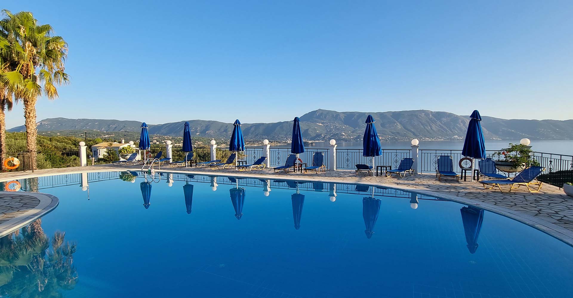 Kommeno Bella Vista | Apartments & Studios in Corfu